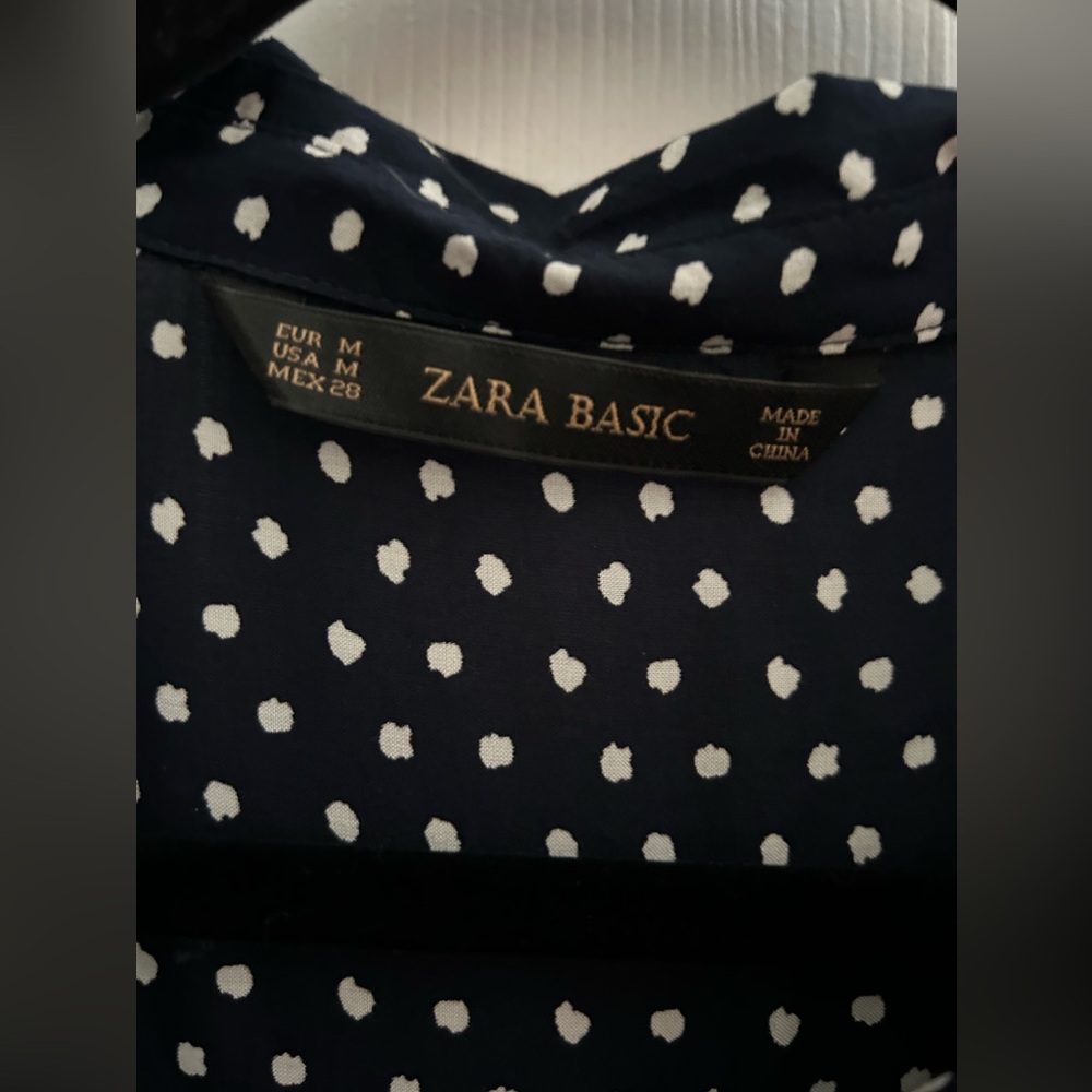 Zara Basic Medium Hidden Button Button-Up Blouse … - image 2